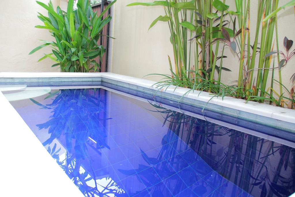 Villa Anyelir Seminyak Camera foto